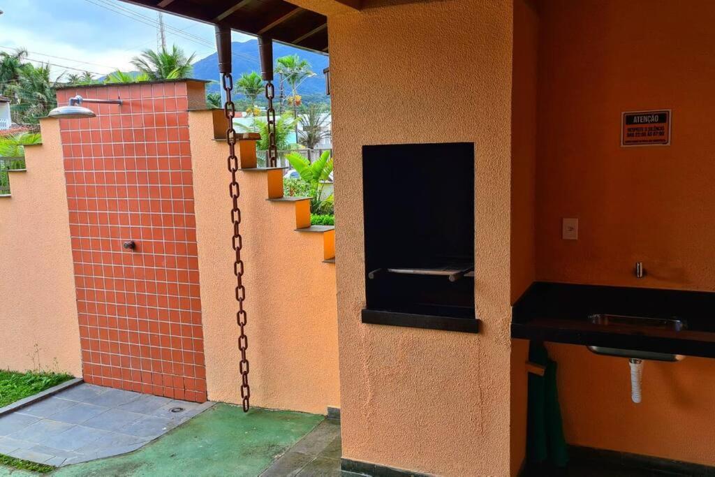 100Mts Da Praia Com Churrasqueira, Piscina E Wi-Fi Caraguatatuba Exteriör bild