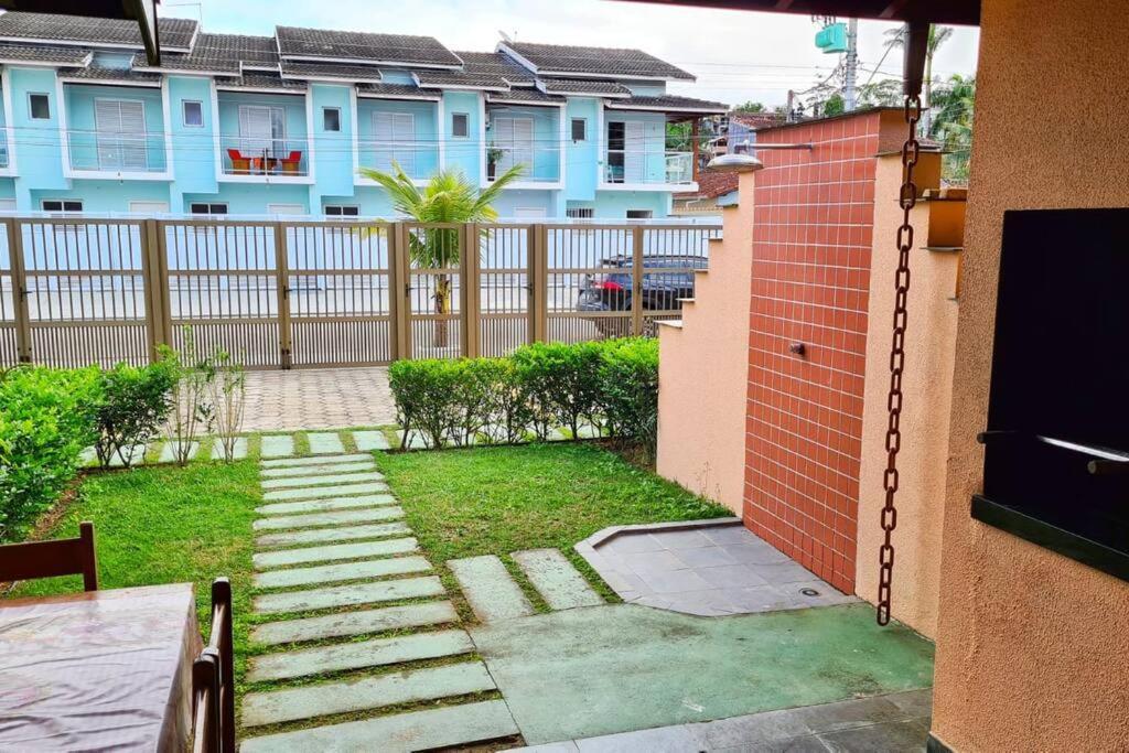 100Mts Da Praia Com Churrasqueira, Piscina E Wi-Fi Caraguatatuba Exteriör bild
